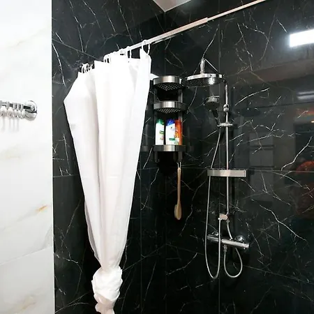 Matisse New Business Fully Equipped Apartment *
